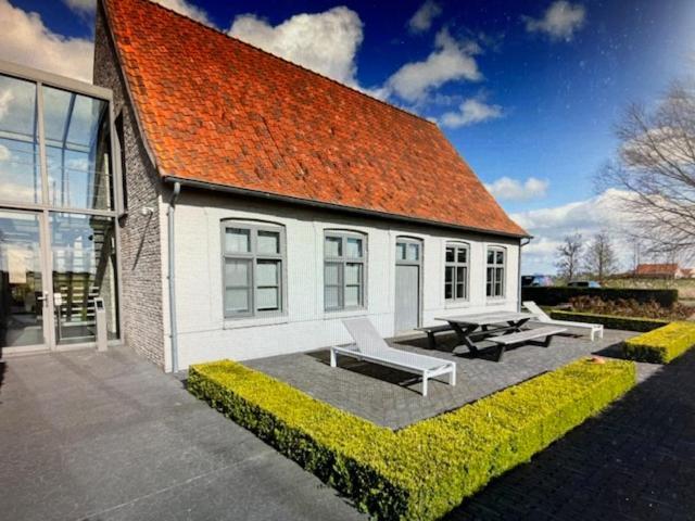 Schravenhoek Met Indoorzwembad En Sauna Veurne Esterno foto