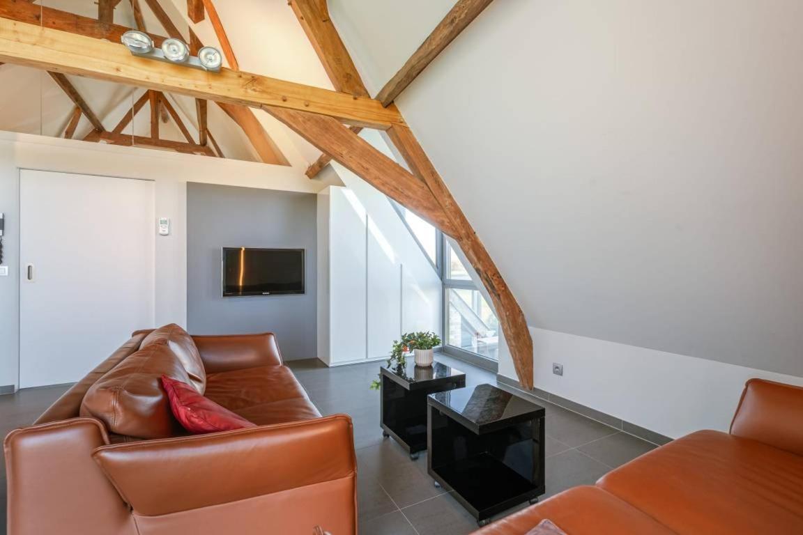 Schravenhoek Met Indoorzwembad En Sauna Veurne Esterno foto