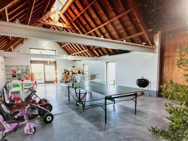 Schravenhoek Met Indoorzwembad En Sauna Veurne Esterno foto