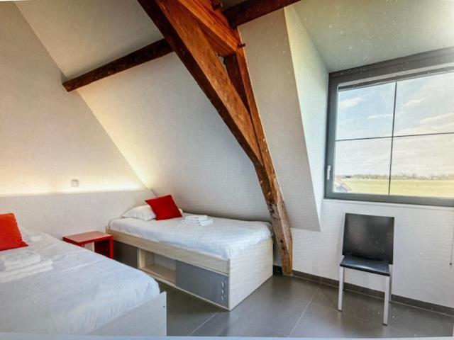 Schravenhoek Met Indoorzwembad En Sauna Veurne Esterno foto